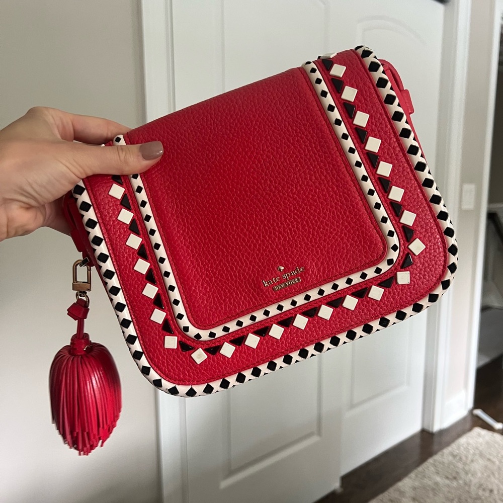 RARE | KATE SPADE Jasper Crown Street Jasper Crossbody - Prickly Pear Red